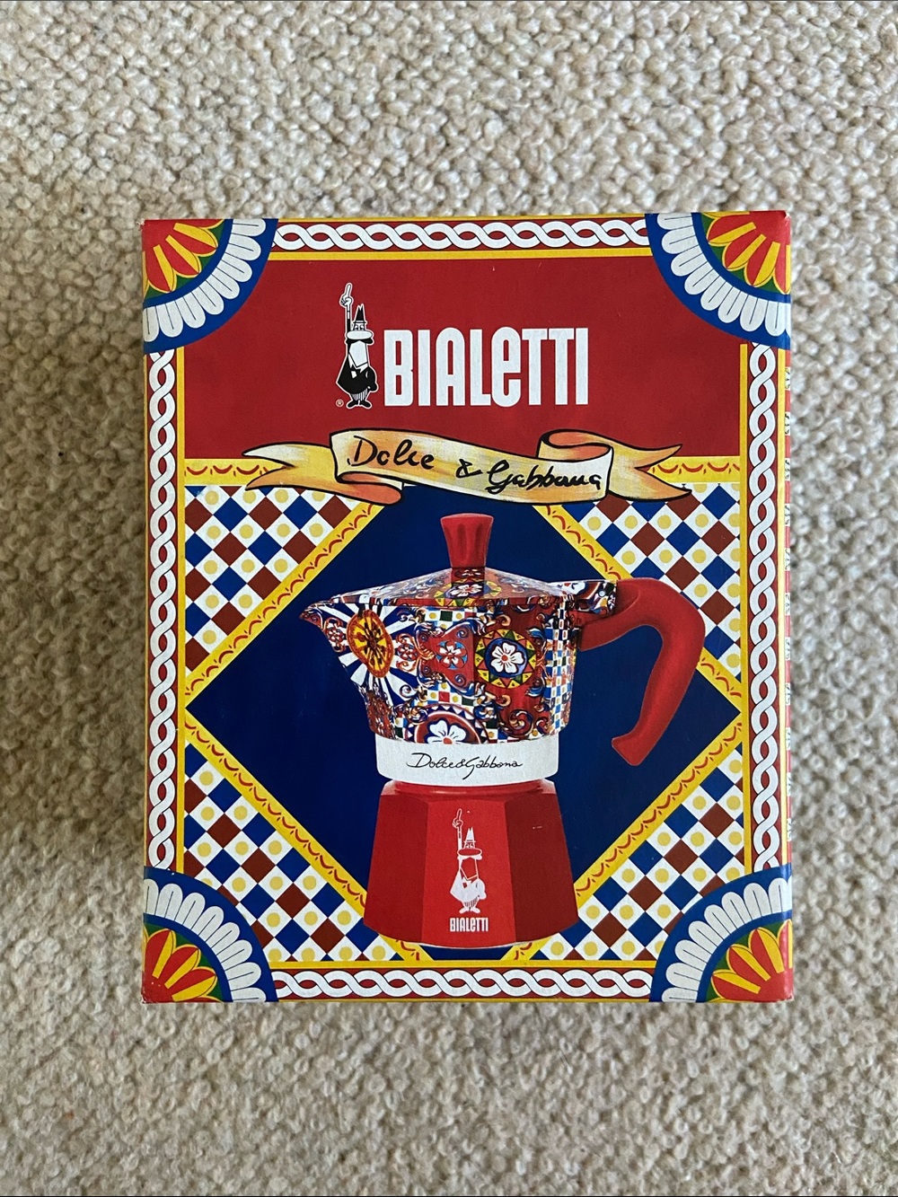 Dolce & Gabbana Bialetti Moka Stovetop Espresso Maker - Red, 3 Cup